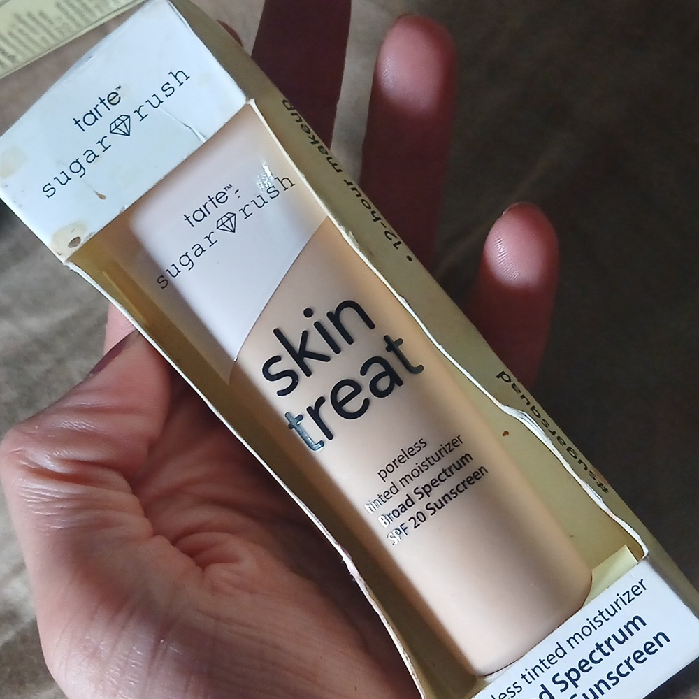 Tarte Sugar Rush poreless tinted moisturizer